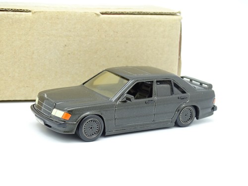 Minichamps AMR Kit Monté 1/43 - Mercedes 190 E 2.3 16S  - Photo 1/3