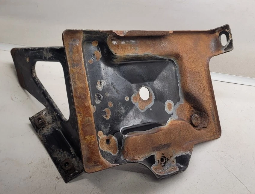 Bandeja de batería de pasajero lado derecho OEM 88-98 C/K Chevy GMC Truck 1500 2500 3500 Foto 2 de 3