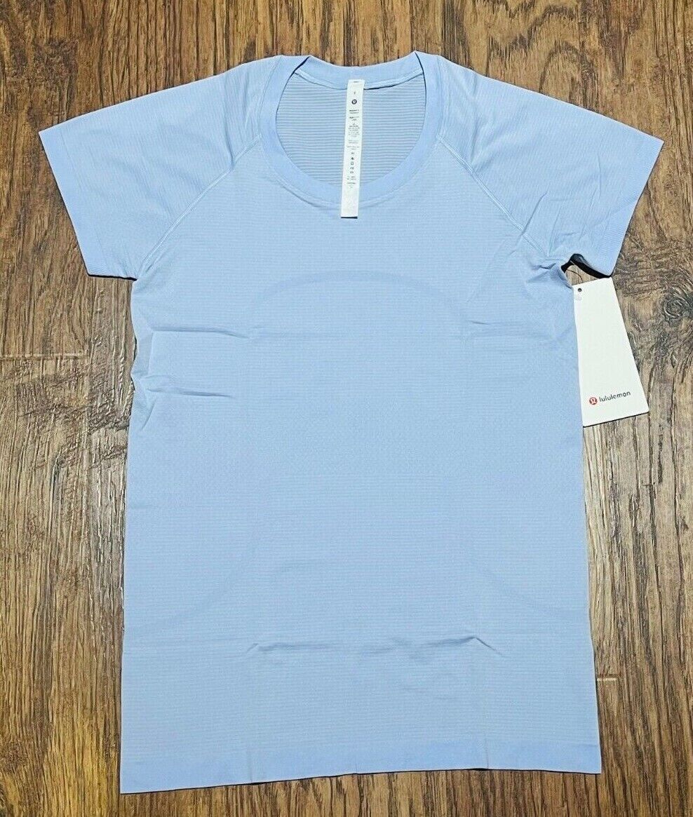 NEW Women Lululemon Swiftly Tech Short Sleeve 2.0 Pastel Blue Size 4-6-8