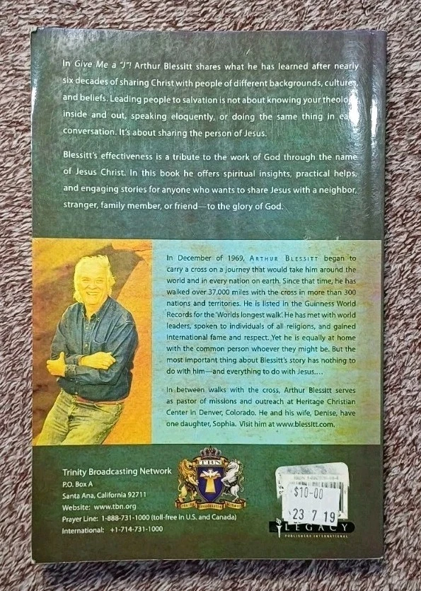 Arthur Blessitt: Give Me A J" Jesus - Special Edition, Paperback Book - Image 2 of 4