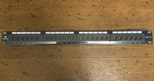 Cable Matters 180011-CAT6 24-Port Rackmount Patch Panel