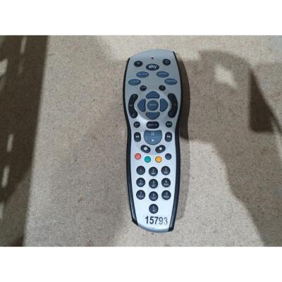 Sky URC1670-00R00 Fernbedienung Infrarot kabellos Handheld für Sky Plus HD Box