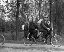 Belgian family fleas German Advance 8"x 10" World War II WW2 Photo 495