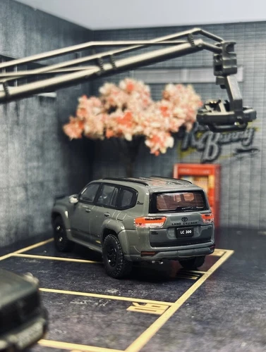 Masdi 1:64 grau LC300 Land Cruiser ORV SUV Sportmodell Diecast Sammelauto - Bild 5 von 6