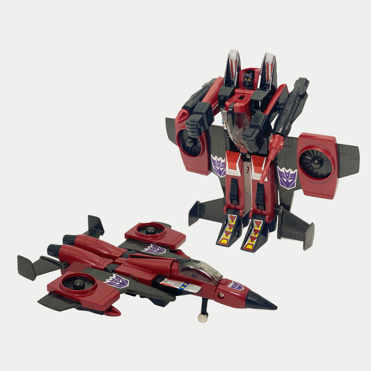 Transformers G1 Thrust Reissue Brand New with BOX Free Transformers G1 Thrust Reissue Brand New with BOX Free