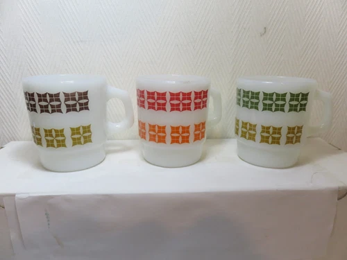 3 Vtg  Anchor Hocking squares  milk glass  coffee mugs
