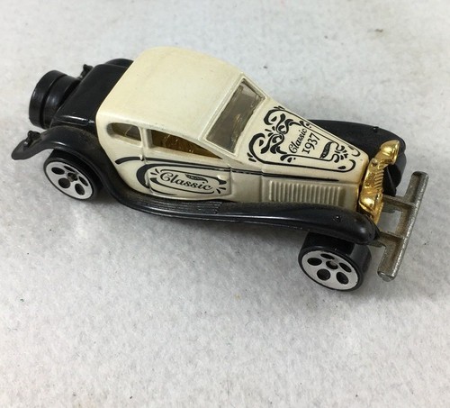 Vintage 1980 Hot Wheels 1937 Classic - MB2 - Picture 2 of 4