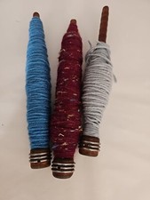 Vintage Wood Thread Spools Industrial Textile Bobbin Spindles & Thread