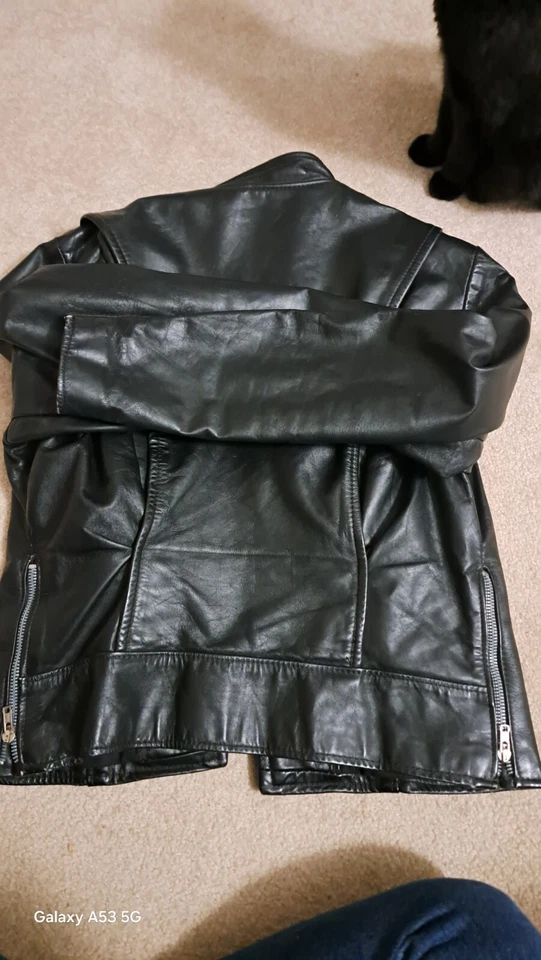 Chaqueta de moto Brooks de cuero negra Foto 2 de 4