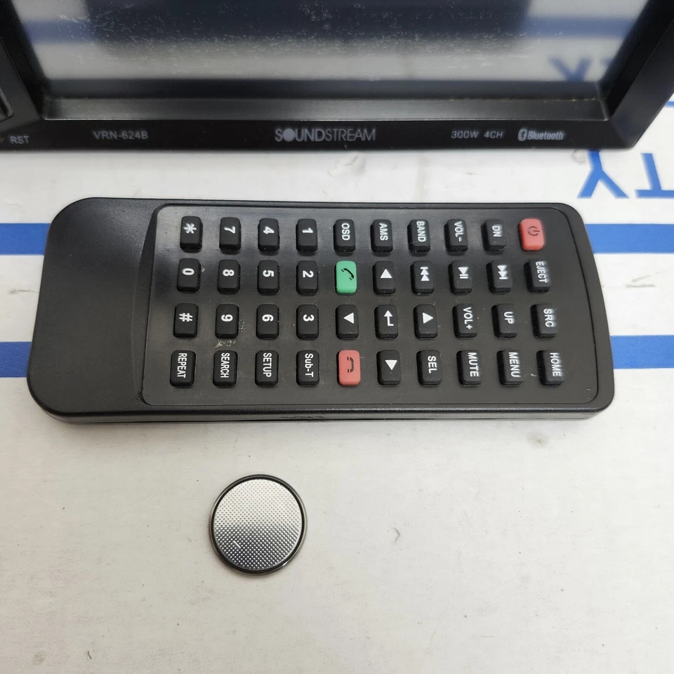 Soundstream VR-624B 2DIN 6.2" Touchscreen CD DVD Bluetooth USB Aux-in w/ Remote - Image 2 of 4