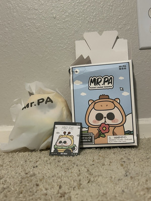 MR.PA Bee Boss Animal Figure Blind Box Plastic Multicolor w/ Box, 1 Pack
