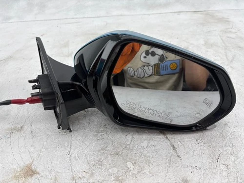 2017-2020 Toyota Prius Prime Front Right Passenger Door Mirror