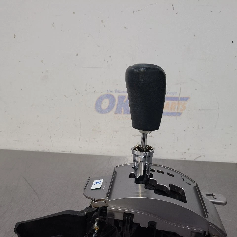 18 2018 TOYOTA 4 RUNNER AUTOMATIC TRANSMISSION SHIFTER ASSEMBLY - Image 4 of 4