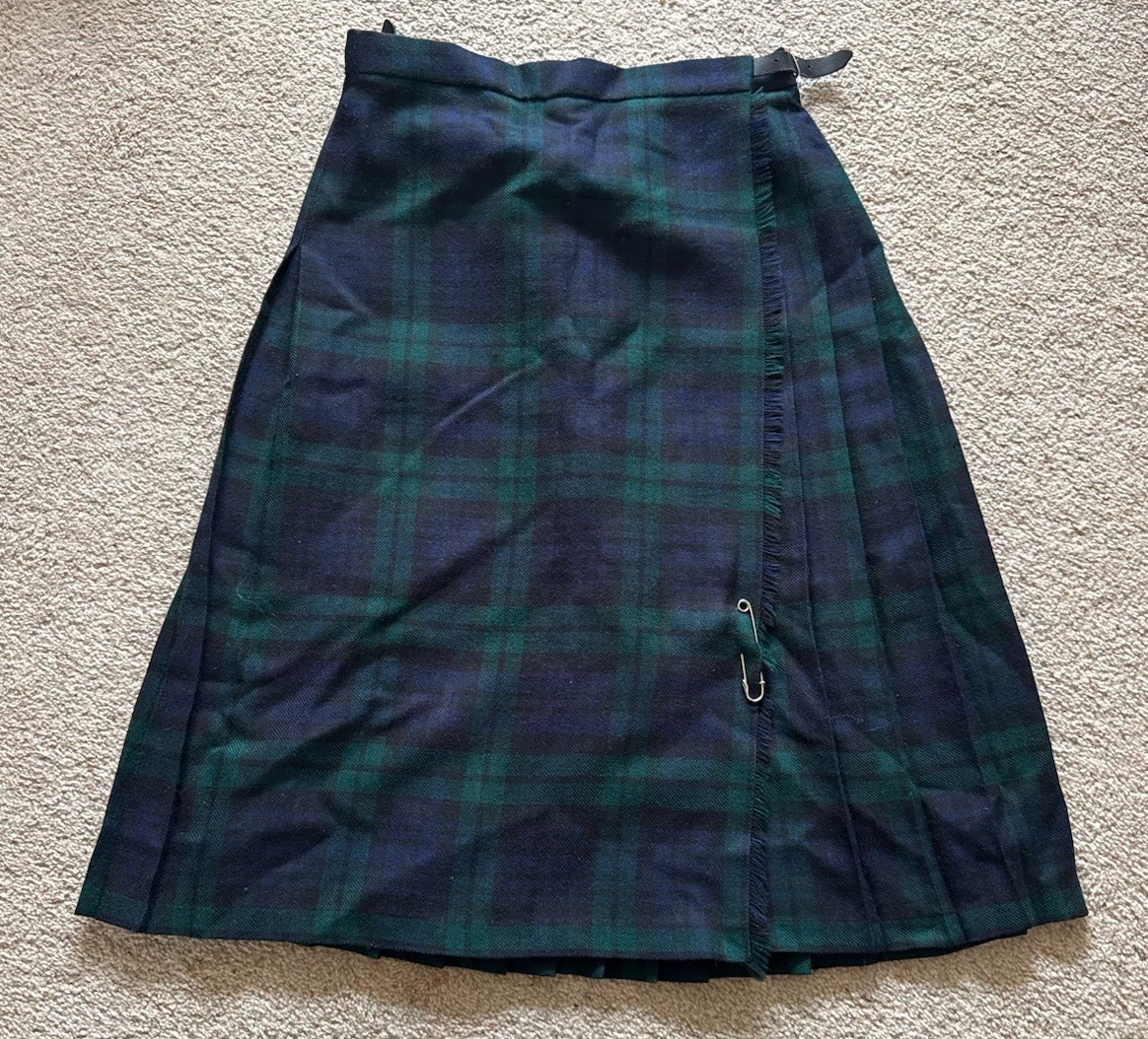 James Pringle Weavers of Inverness Tartan Kilt Skirt 100percent Pure New Wool-Size 12