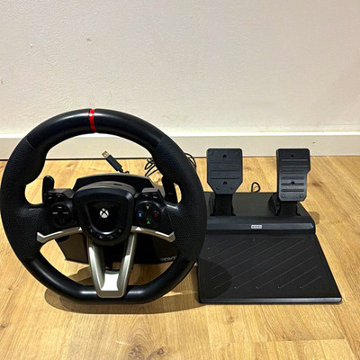 Hori Rennlenkrad mit Pedalen, USB verkabelt, inkl. 2 Jahre Garantie VB