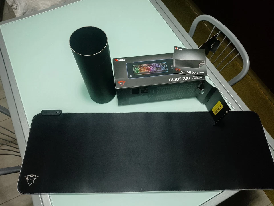 Trust Gaming GXT 764 Glide-Flex XXL Tappetino per Mouse RGB, Flessibile, Nero - Immagine 3 di 3