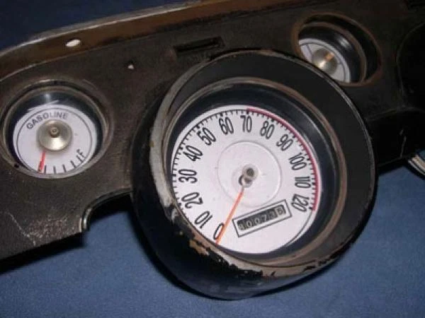Medidores de cara blanca para Ford Mustang 1967-1968 Foto 3 de 4