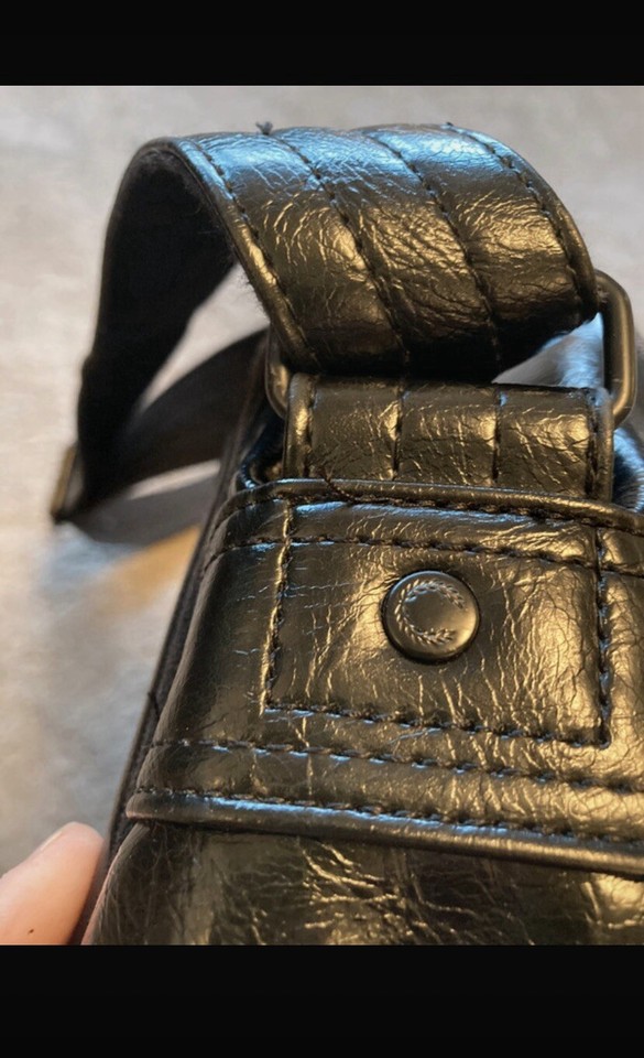 Fred Perry Classic Shoulder Messenger Flight Laptop Satchel School Bag