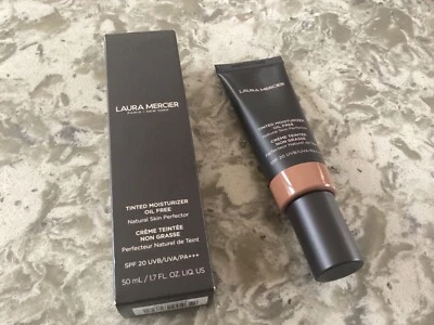 LAURA MERCIER GETÖNTE FEUCHTIGKEITSCREME ÖLFREI NATÜRLICHE HAUT PERFECTOR LSF20 GANACHE