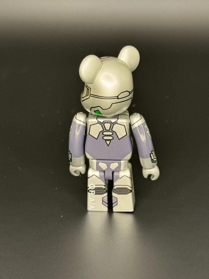 Be@rbrick MEDICOM Serie 25 Héroe Acel Serie Mundial Cuervo de Plata 2012 Foto 4 de 4