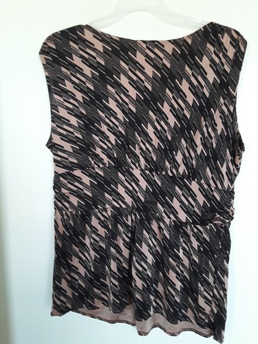 Worthington Top Size L Surplice Faux Wrap Black Tan Print Knit Waist Tank - Picture 2 of 2
