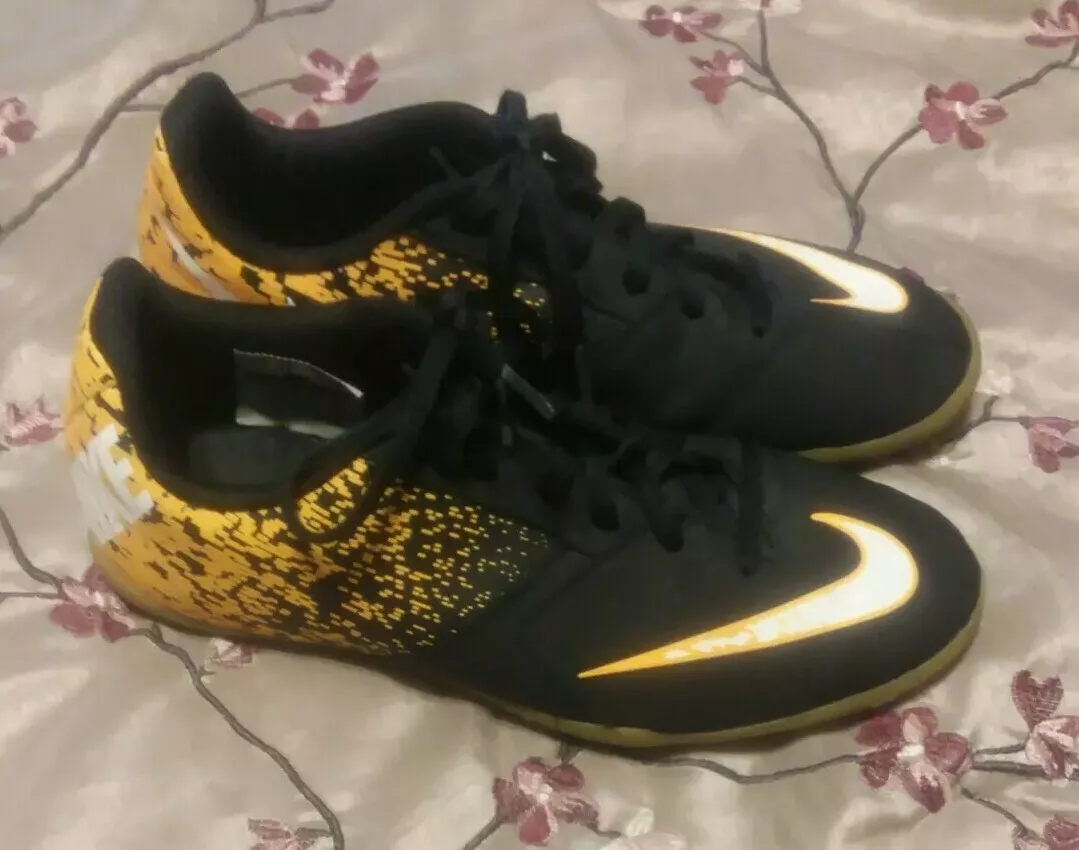 Men's bombax turf soccer shoes-black-gold cheap