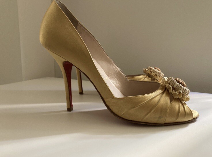 louboutin buy