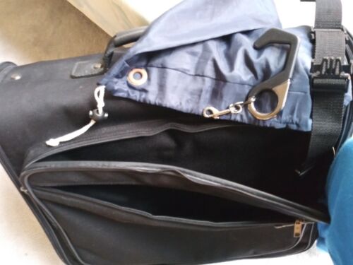 Samsonite 22" Black Wheeled Garment Bag Rolling Travel Luggage Suit Case Bi-Fold - Picture 2 of 12