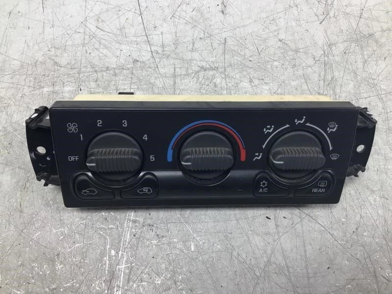 雪佛兰 SUBURBAN 2000 FRONT DASH AC A/C 气候温度控制开关 — 第 4/4 张图片