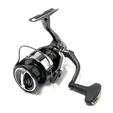 Near MInt SHIMANO 23 Vanquish C3000XG Spinning Reel Japan USED w/BOX