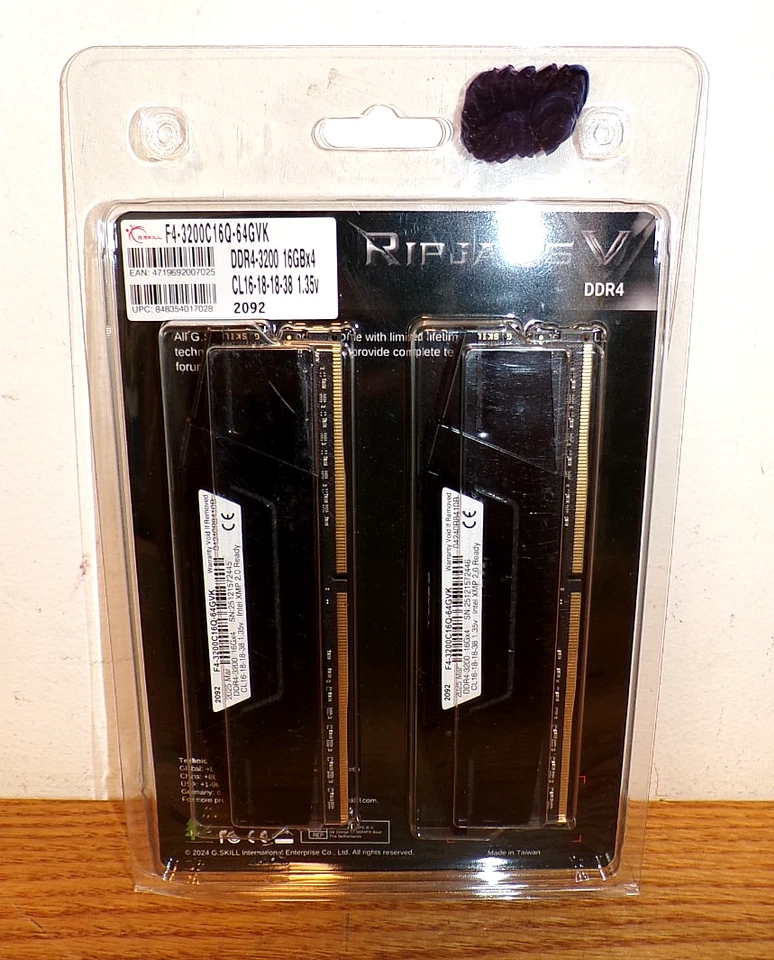 G. SKILL Ripjaws V 64GB (4 x 16GB) PC4-24000 (DDR4 3200) Memory... - Image 4 of 4