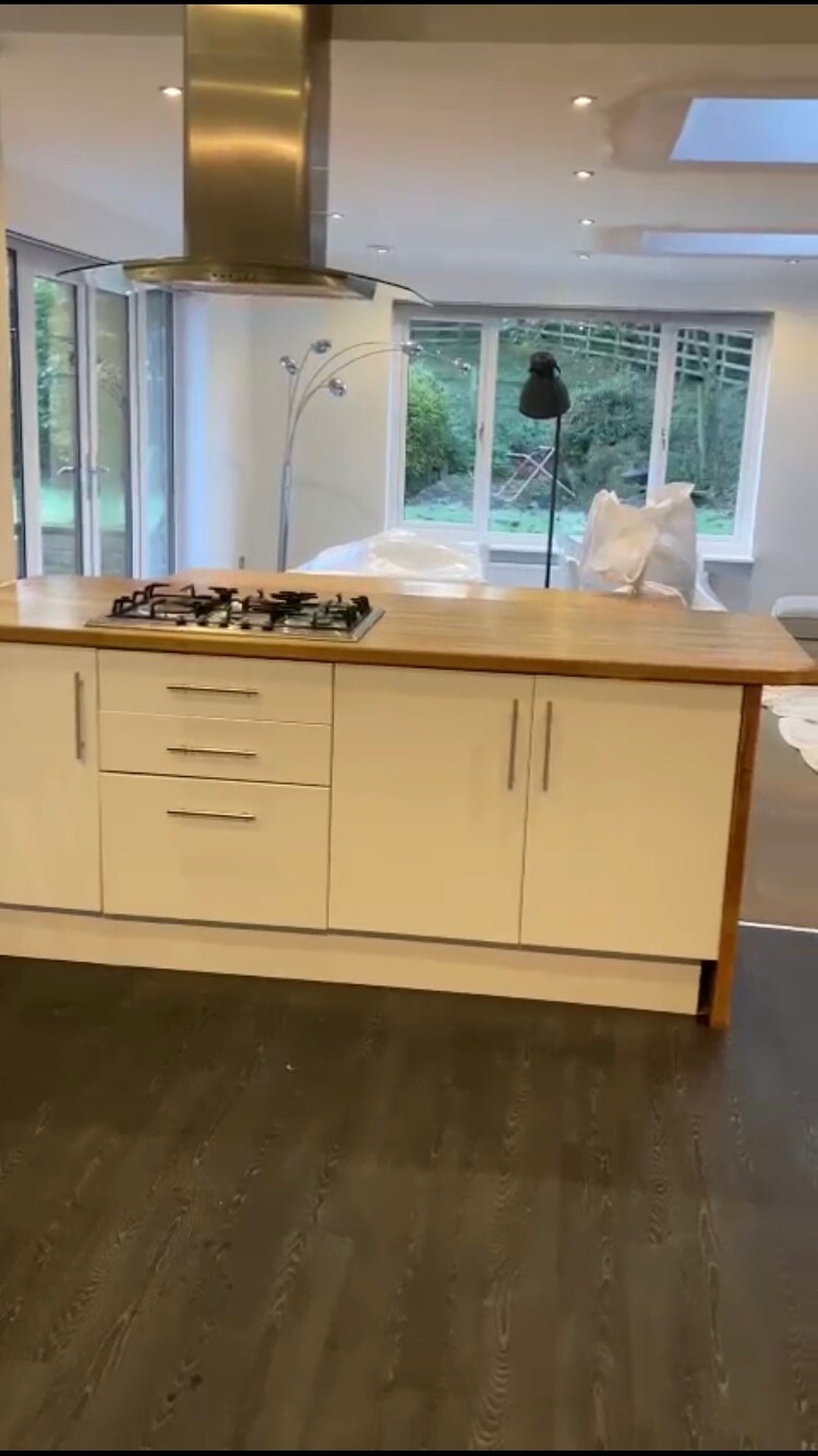 HOWDENS kitchen units(minus worktops and oven and fridge freezer) eBay