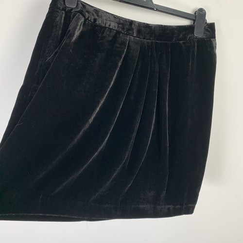 Jigsaw Velvet Short Skirt Size Uk 12 Silk Blend Black Pockets - Picture 7 of 10