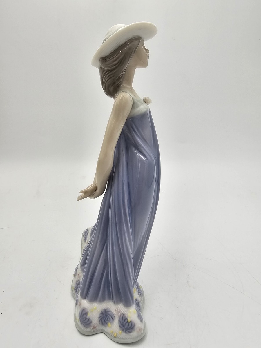 Vintage LLADRO 5644 SUSAN FIGURINE 8'' Retired Spain | eBay