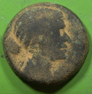 Roman Provincial 80 Drachmai ae27 Bronze Coin Cleopatra VII EAGLE As Found @0550