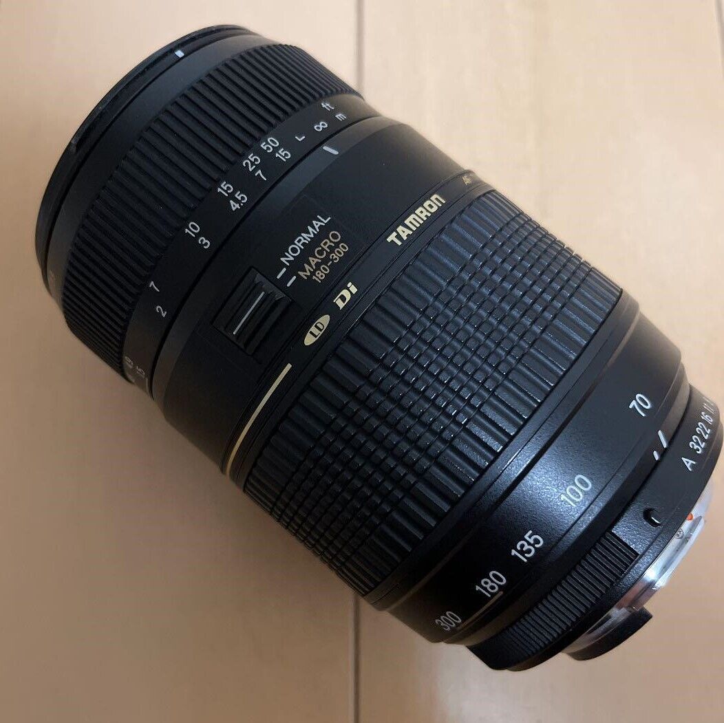 TAMRON Telephoto Zoom Lens AF 70-300mm F4-5.6 Di LD MACRO 1:2 Pentax K  Mount A17