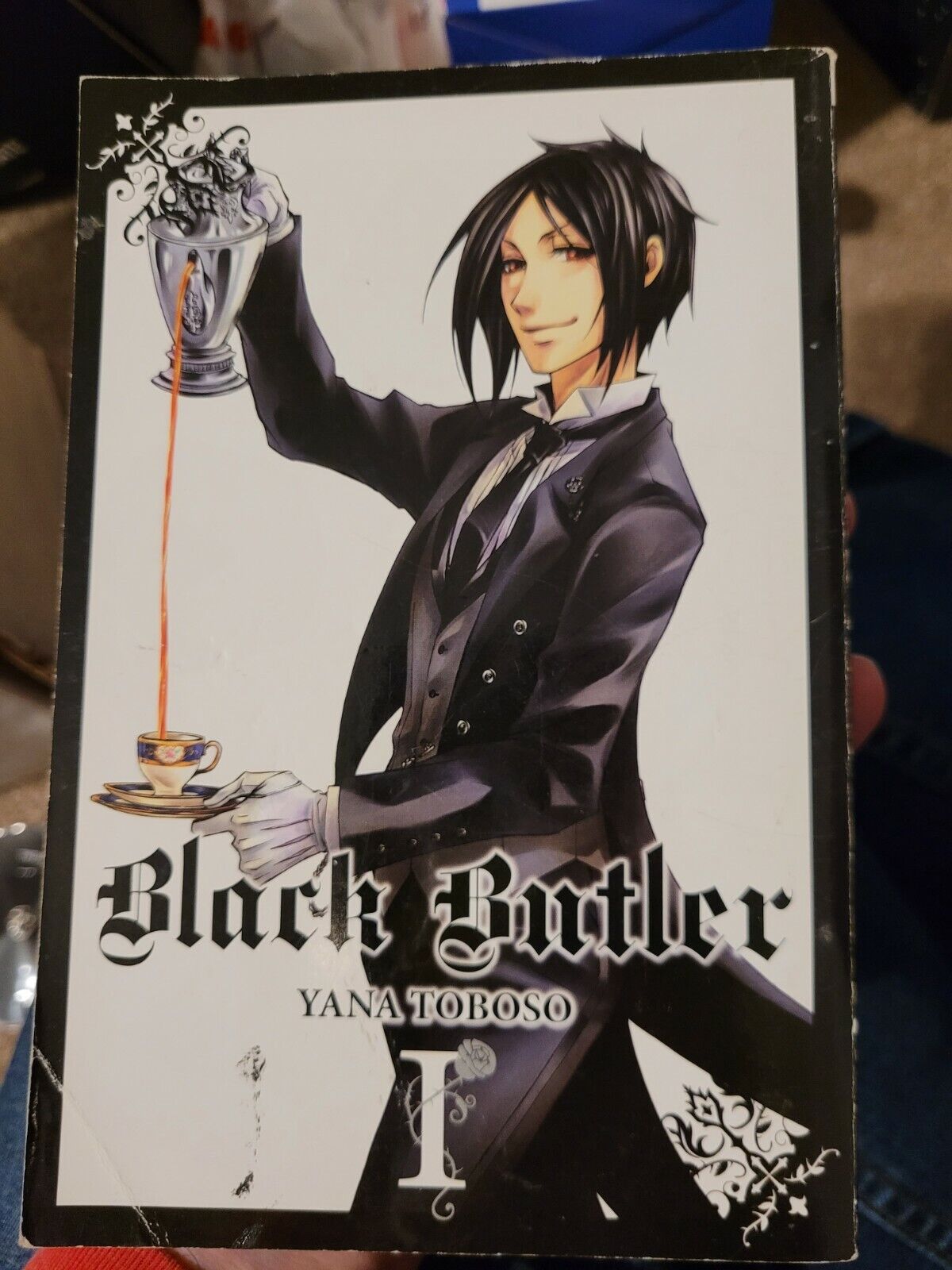 Black Butler, Vol. 1 - Brochado - Yana Toboso - Compra Livros ou