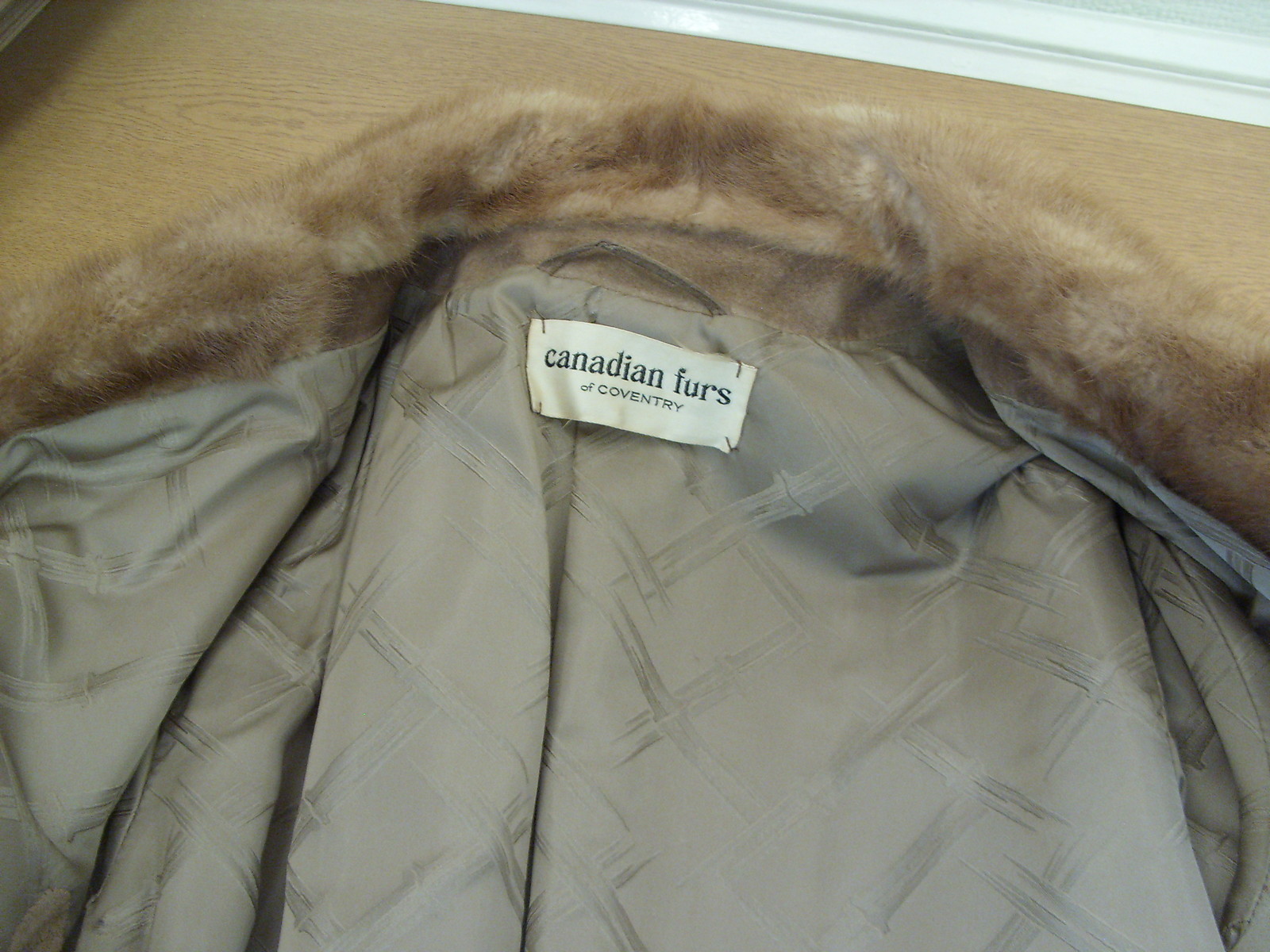 ALTRA Cappotto donna in pelle scamosciata e pelliccia beige marrone busto 38" lunghezza 28" senza cintura 0644