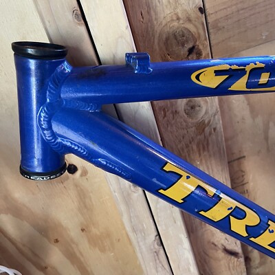 1999 Trek 7000 ZX Mountain Bike 18 Frame Rim & Disc Brake