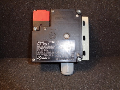 Interrupteur De Sécurité Omron D4NL-1CFA-B - Neuf, Pour Automates PLC-2 - Pièce Industrielle
