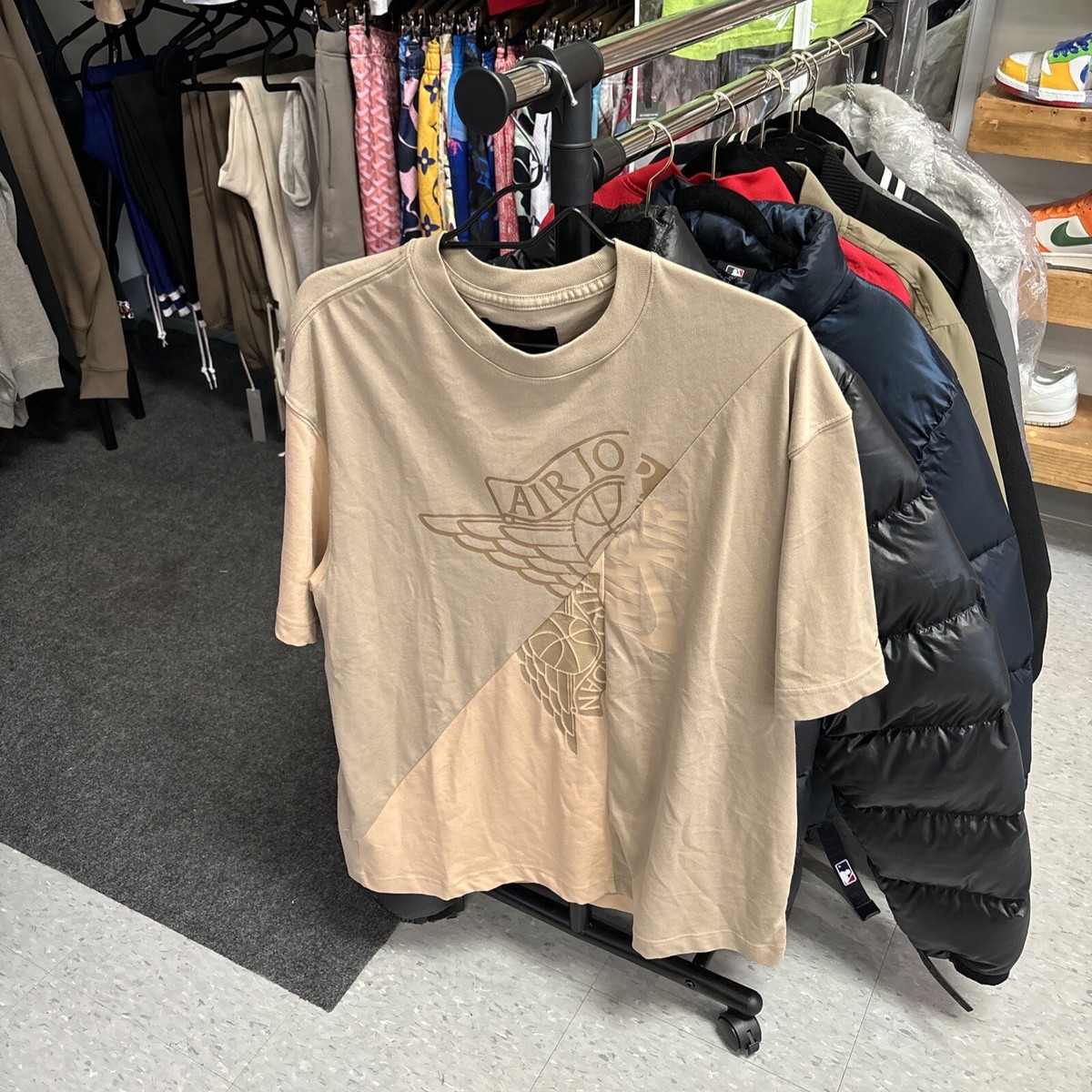 ☆ AIR JORDAN x Cactus Jack by Travis Scott コラボTシャツ ☆ Travis Scott Cactus Jack x Jordan Crossover Pattern Short