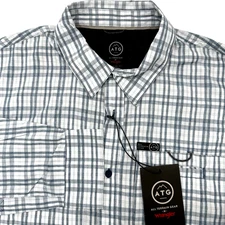 Wrangler ATG Regular Fit Long Sleeve Hiking Fishing XL Button Up Multicolor NWT