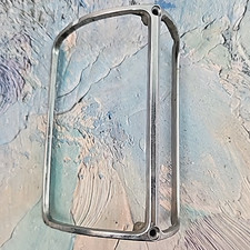 Pontiac 5961619 1969-1972 Grand Prix Lh Front Fender Marker Light Chrome Trim Oe Pontiac 5961619 1969-1972 Grand Prix Lh Front Fender Marker Light Chrome Trim Oe