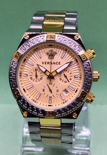 Fantastic Versace Date Indicator Chronograph Analog Quartz Men's Wrist Watch
