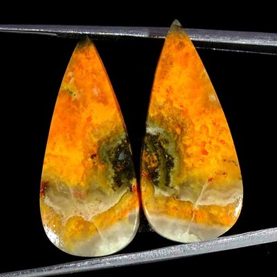 21,20 Ct Natürlicher Bumble Bee Jasper Birnen-Cabochon Lose Edelstein 12x27x4 Mm