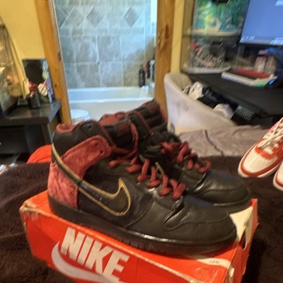 SIZE 10.5 Bloody Sunday Nike Dunk Premium SB High - black 