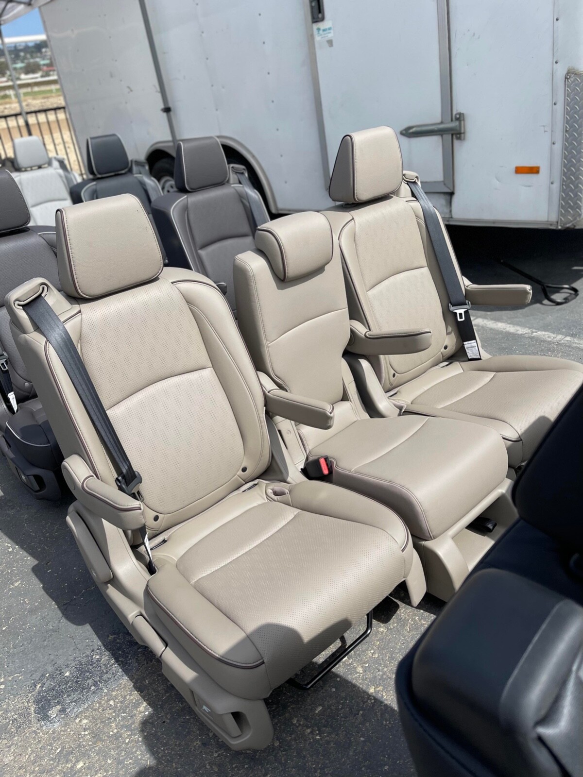 Honda Odyssey EXL Seats 20212023 2nd Row Beige Leather Sprinter