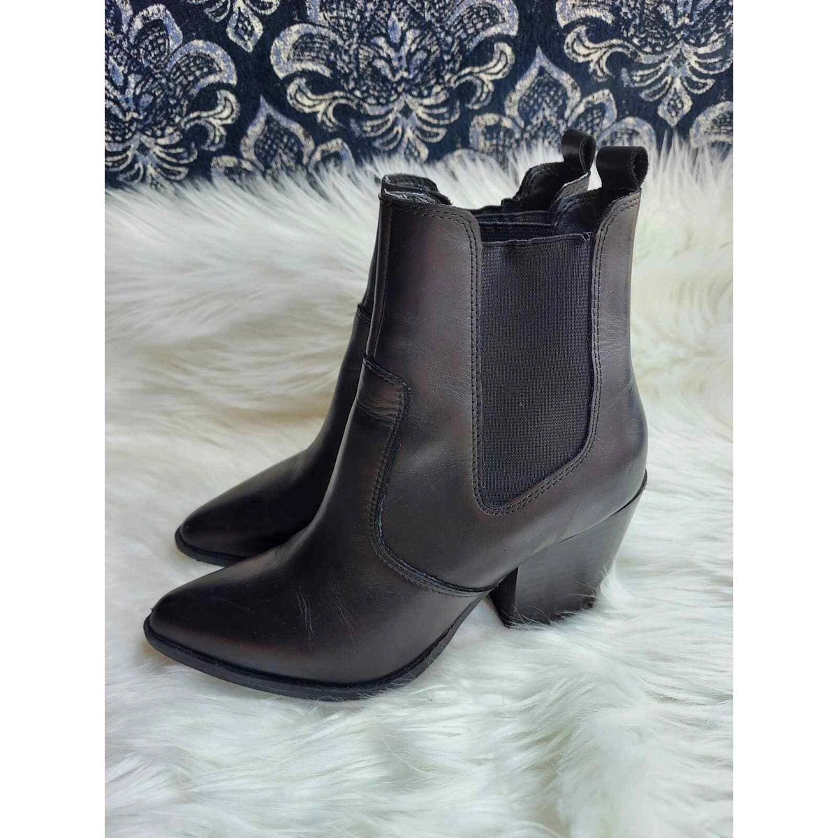 Steve Madden Patricia Black Chelsea Booties Size 6 eBay