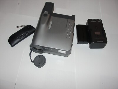 🔥VINTAGE SONY DIGITAL STILL CAMERA DKC-ID1 PRO (First bus stop