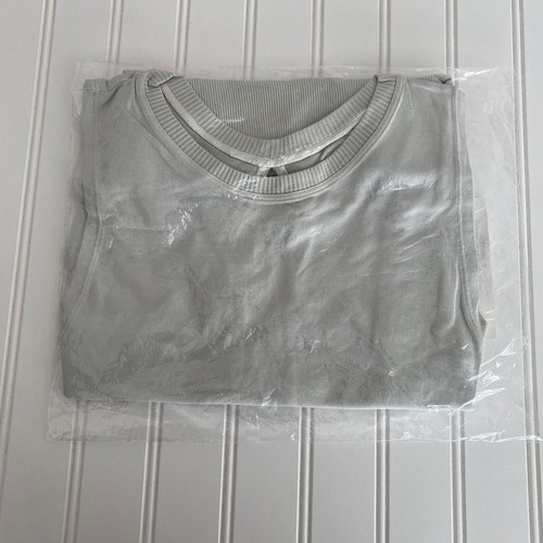 Free People Movement - Band Together Logo Tank - New - XS / S - Picture 3 of 7
